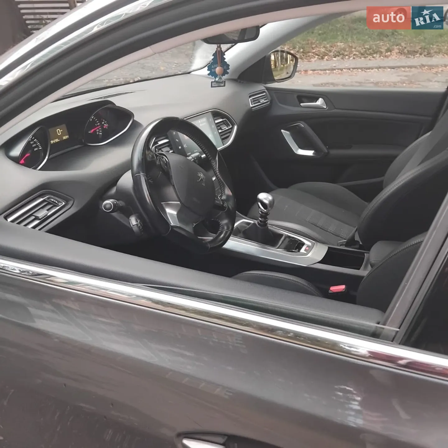2017 Peugeot 308 - мініатюра 13