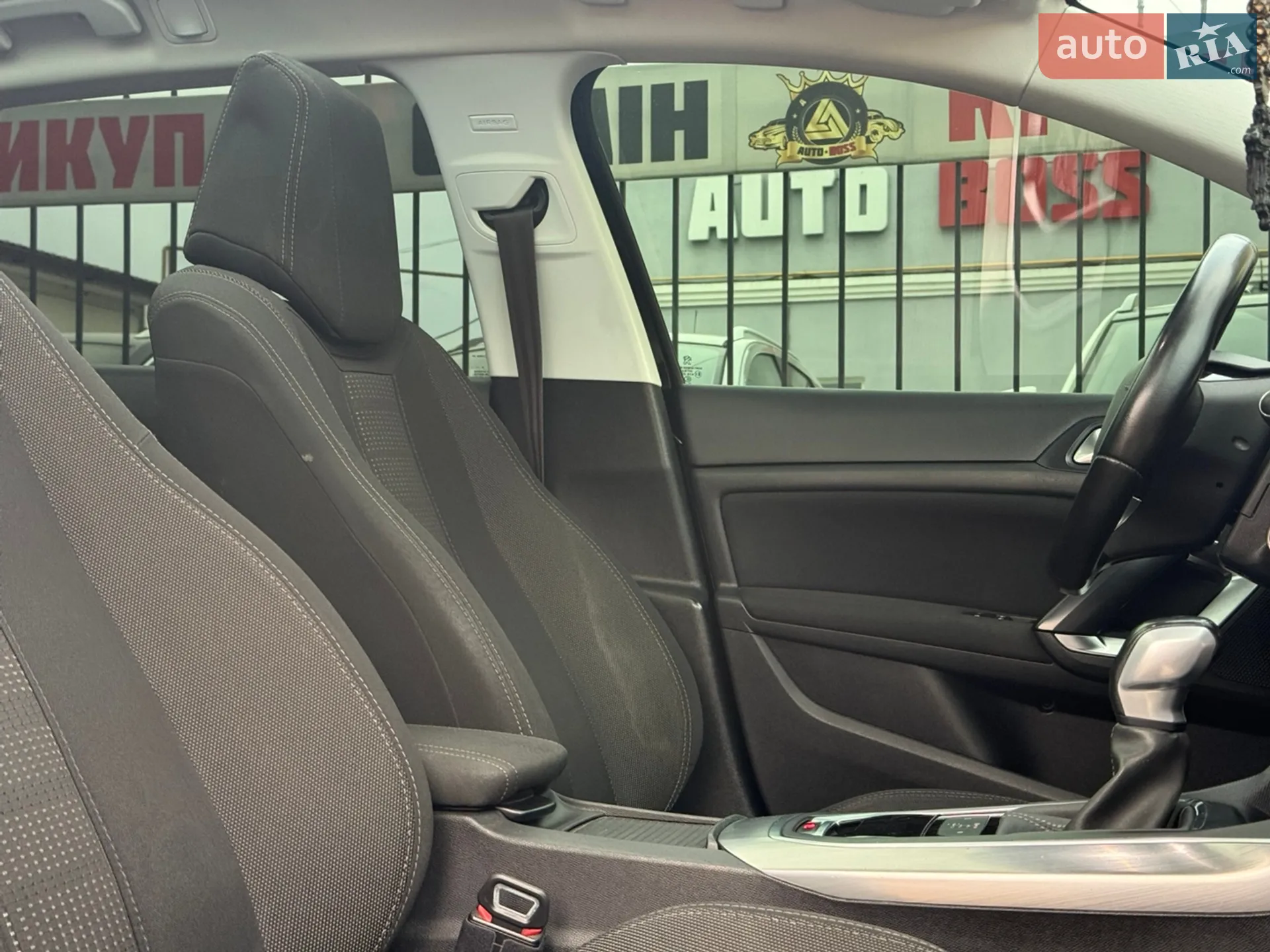 2015 Peugeot 308 - мініатюра 42