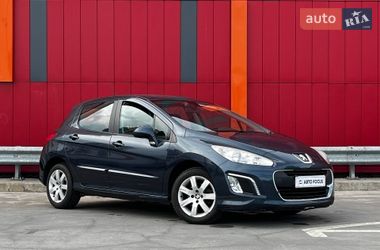 Хетчбек Peugeot 308 2011 в Києві