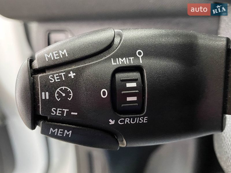 Универсал Peugeot 308 2019 в Львове