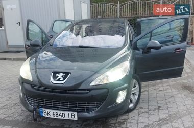 Хэтчбек Peugeot 308 2009 в Тернополе