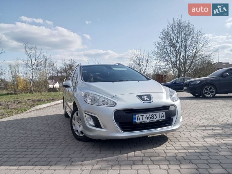 Универсал Peugeot 308 2012 в Ивано-Франковске
