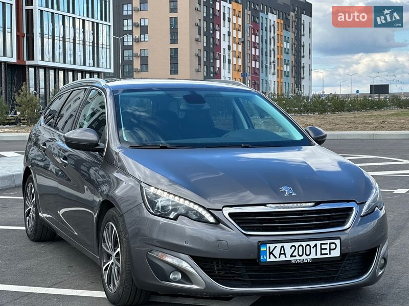 Универсал Peugeot 308 2016 в Ровно