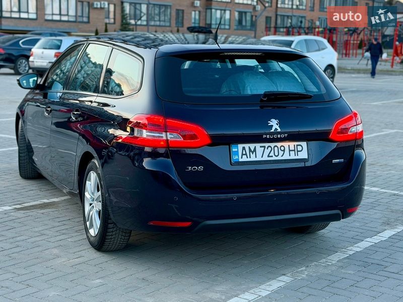 Универсал Peugeot 308 2015 в Житомире