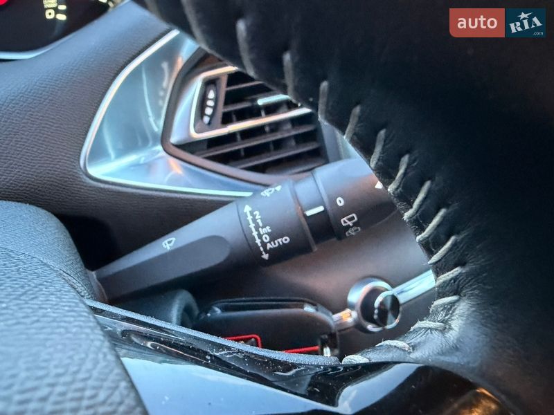 Универсал Peugeot 308 2015 в Житомире