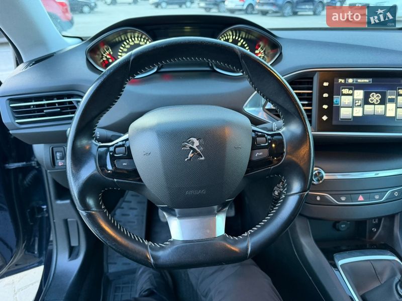 Универсал Peugeot 308 2015 в Житомире