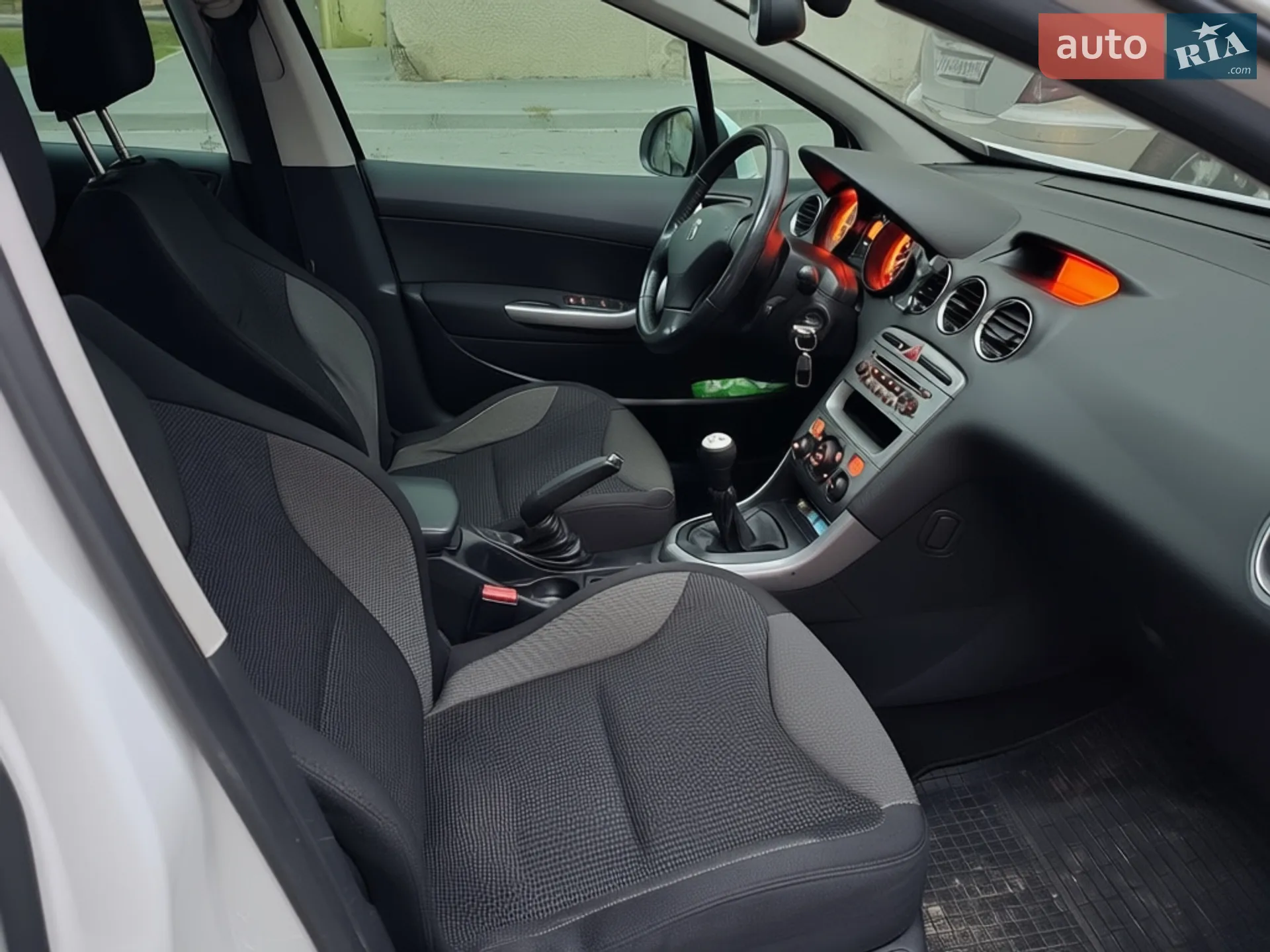 2011 Peugeot 308 - мініатюра 7