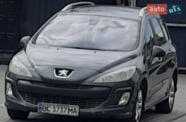 Универсал Peugeot 308 2010 в Львове