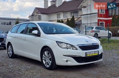 Універсал Peugeot 308 2015 в Львові