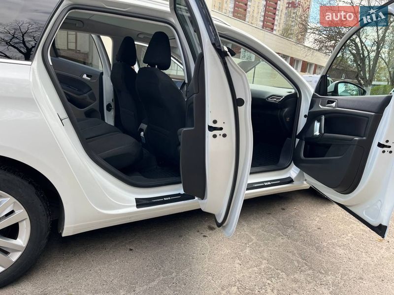 Універсал Peugeot 308 2014 в Києві