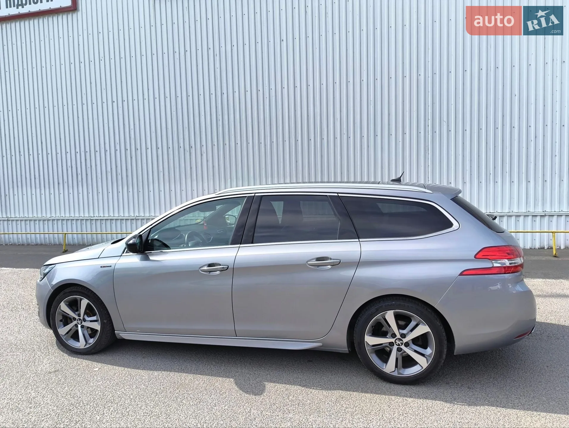 2015 Peugeot 308 - мініатюра 9