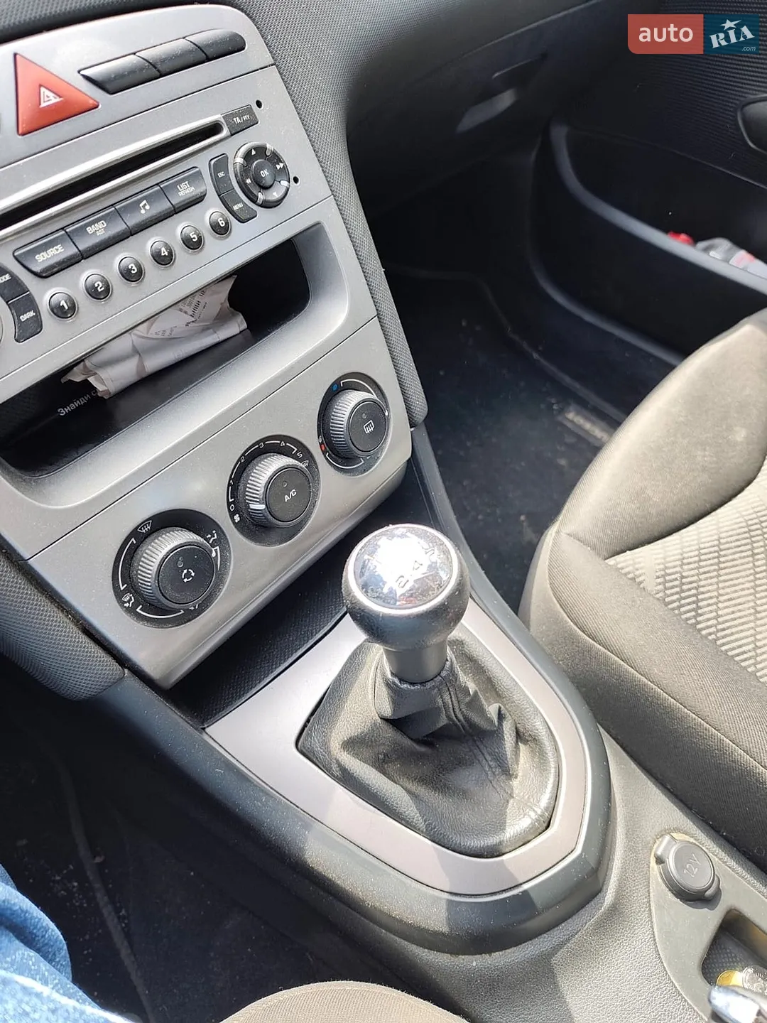 2011 Peugeot 308 - мініатюра 11