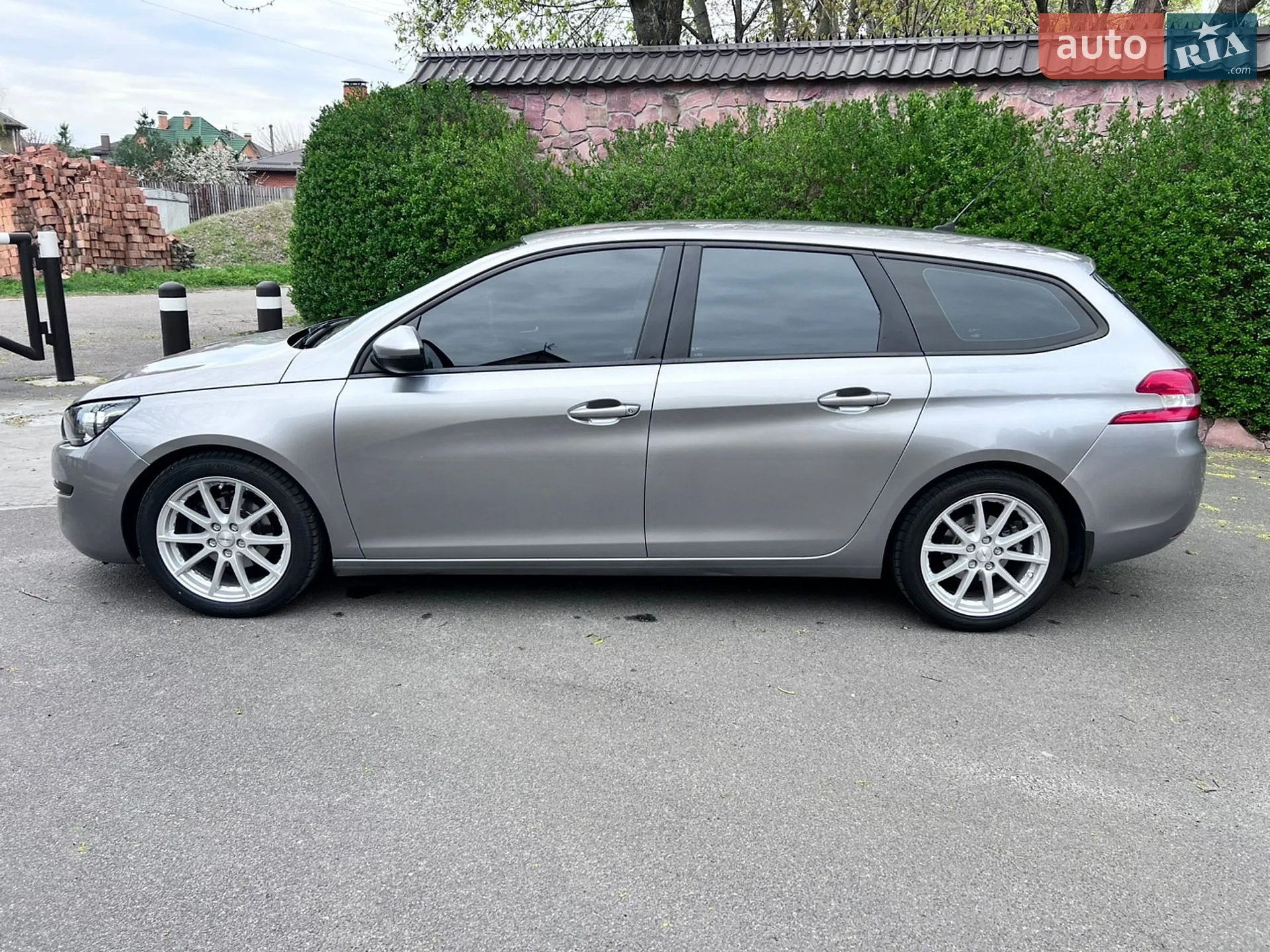 2015 Peugeot 308 - мініатюра 8
