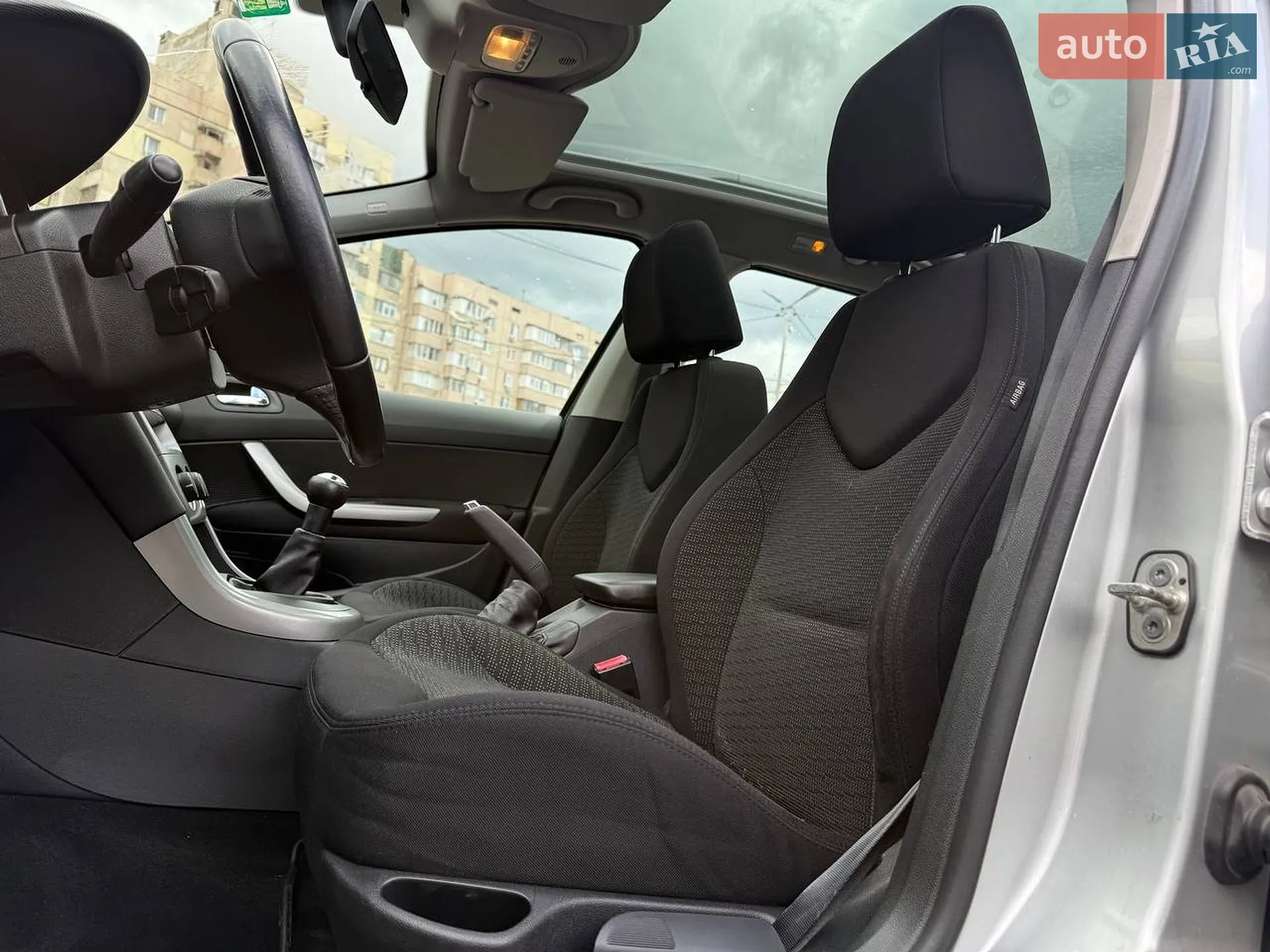 2010 Peugeot 308 - мініатюра 9