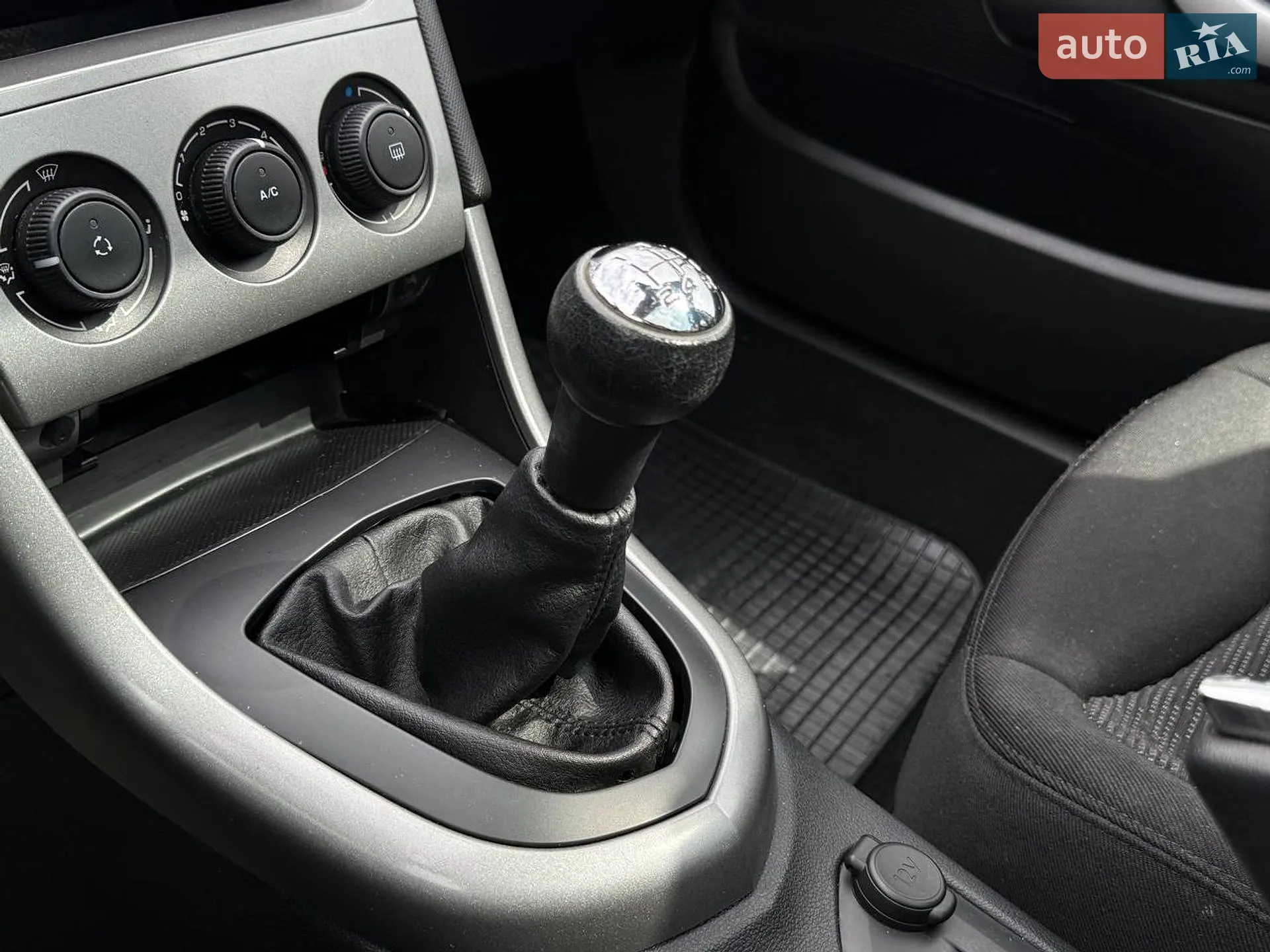 2010 Peugeot 308 - мініатюра 17
