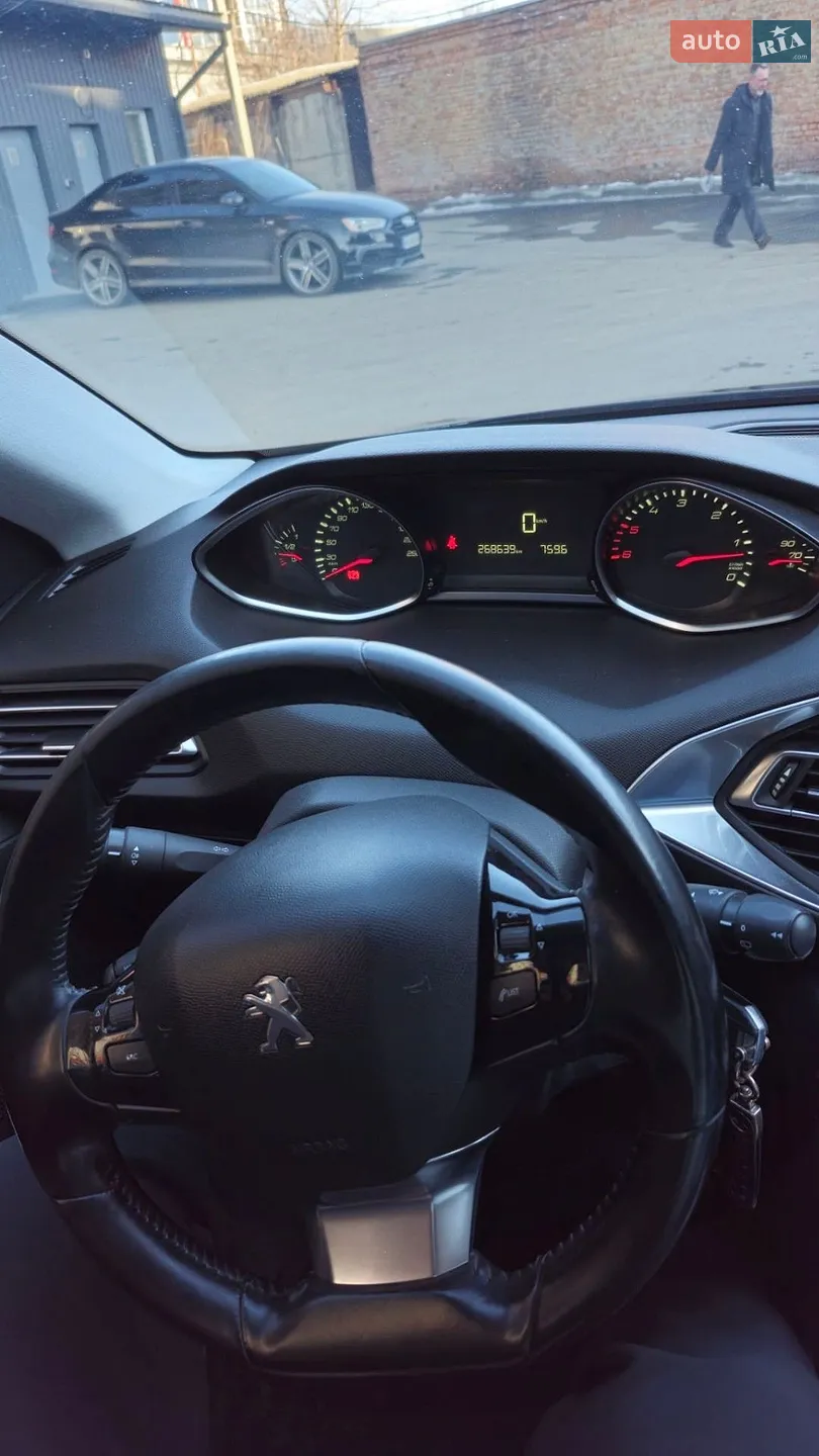 2014 Peugeot 308 - мініатюра 2