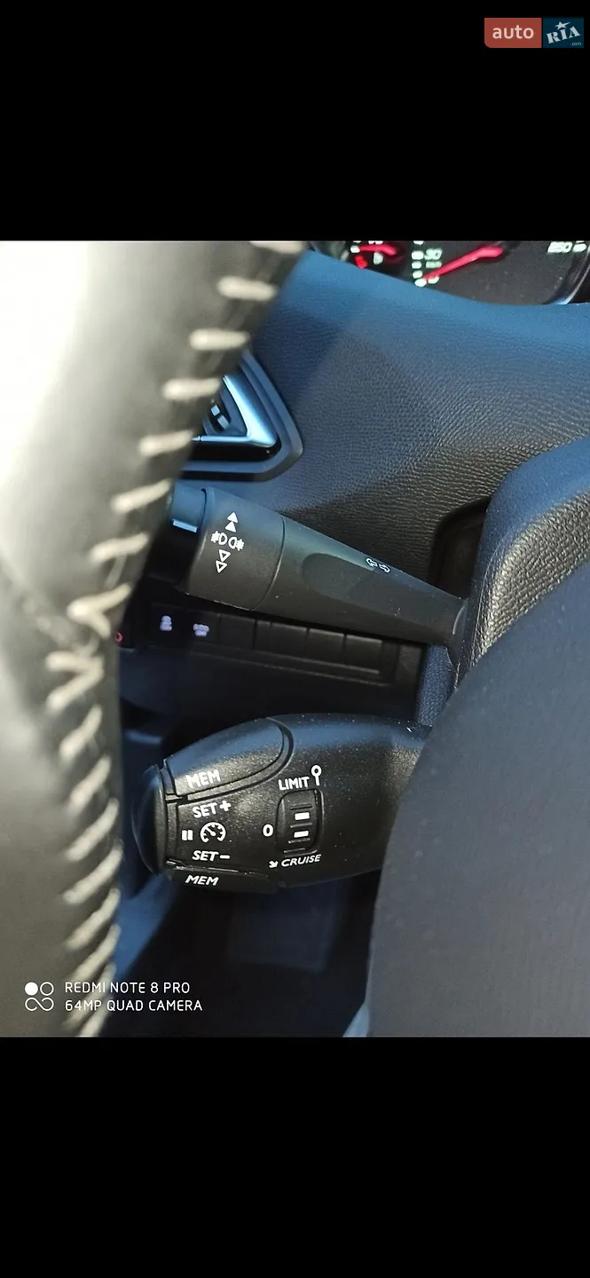 2015 Peugeot 308 - мініатюра 10