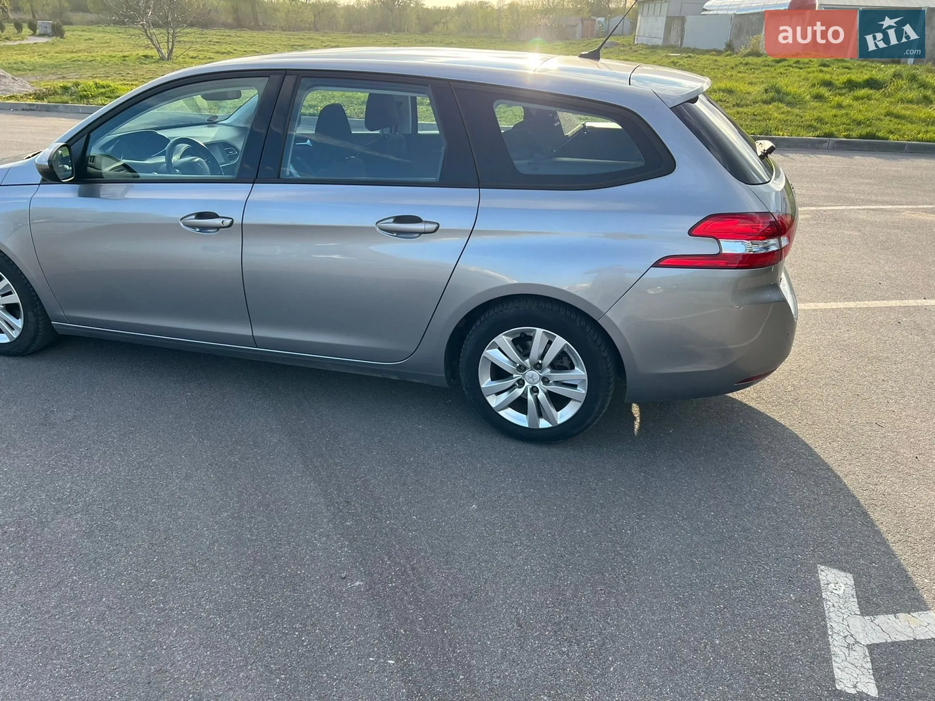 2014 Peugeot 308 - мініатюра 8