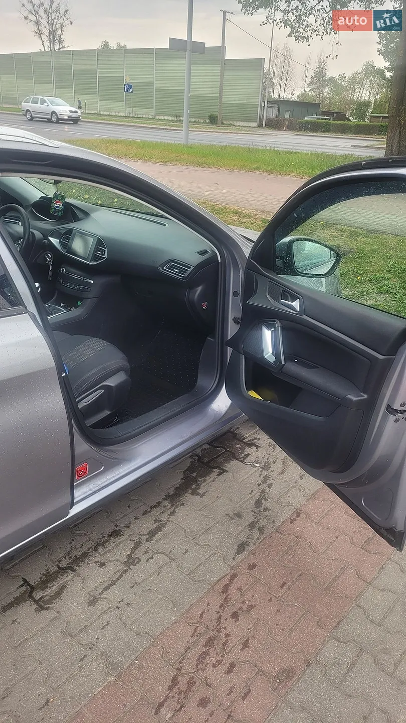 2015 Peugeot 308 - мініатюра 13