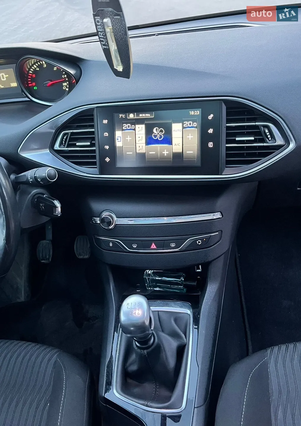 2014 Peugeot 308 - мініатюра 20