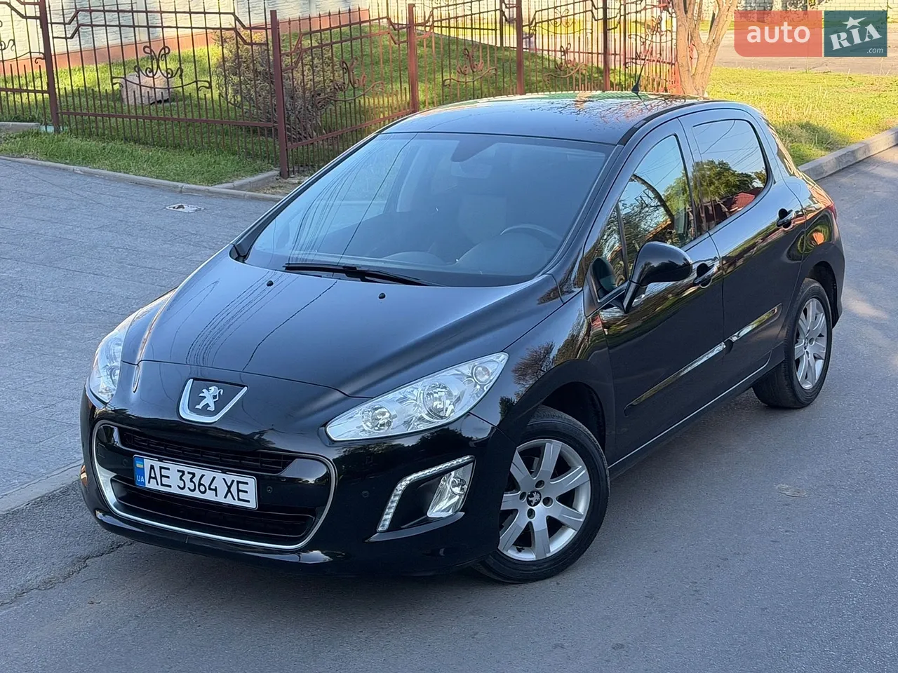 2012 Peugeot 308 - мініатюра 15