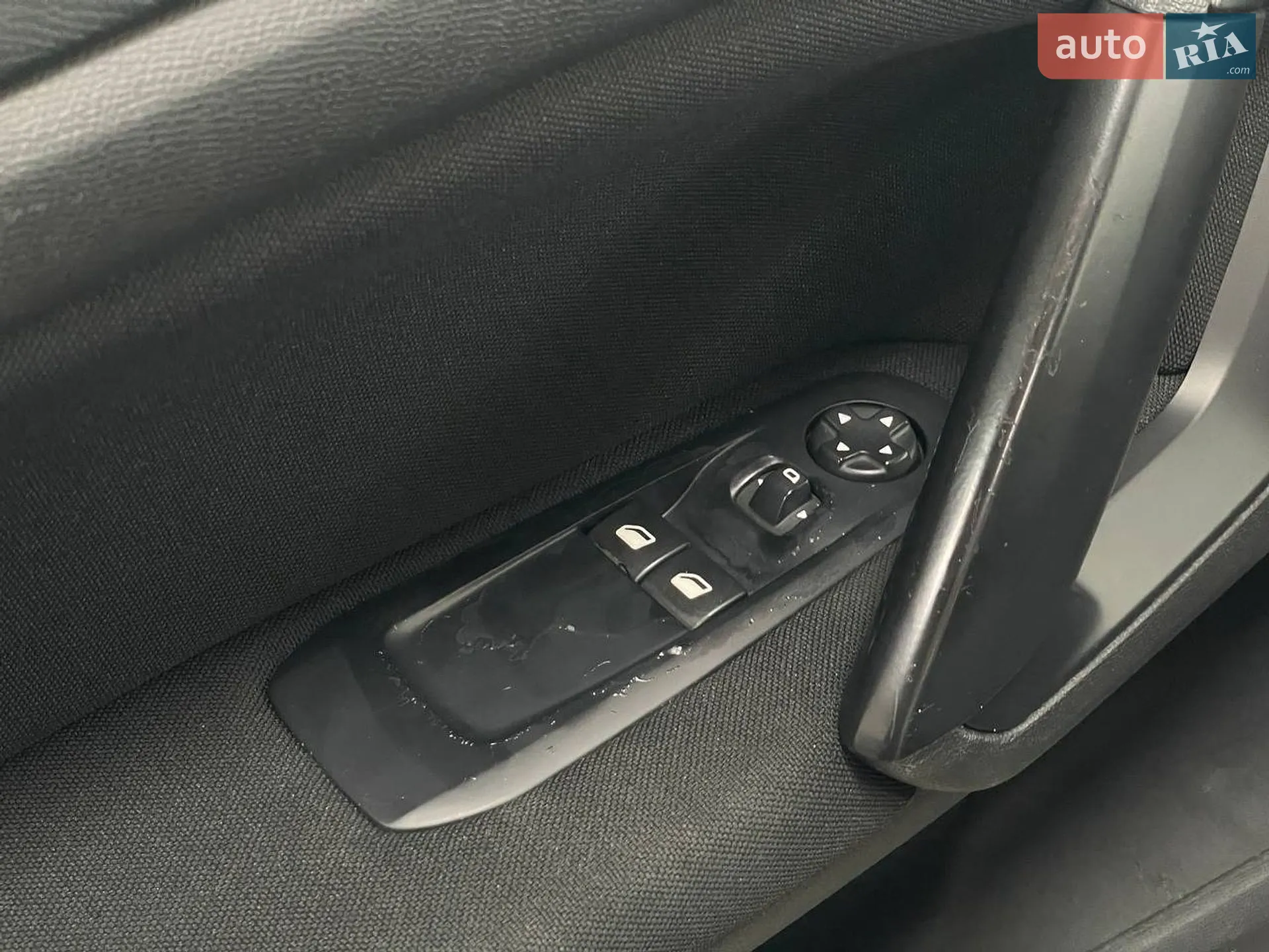 2015 Peugeot 308 - мініатюра 18