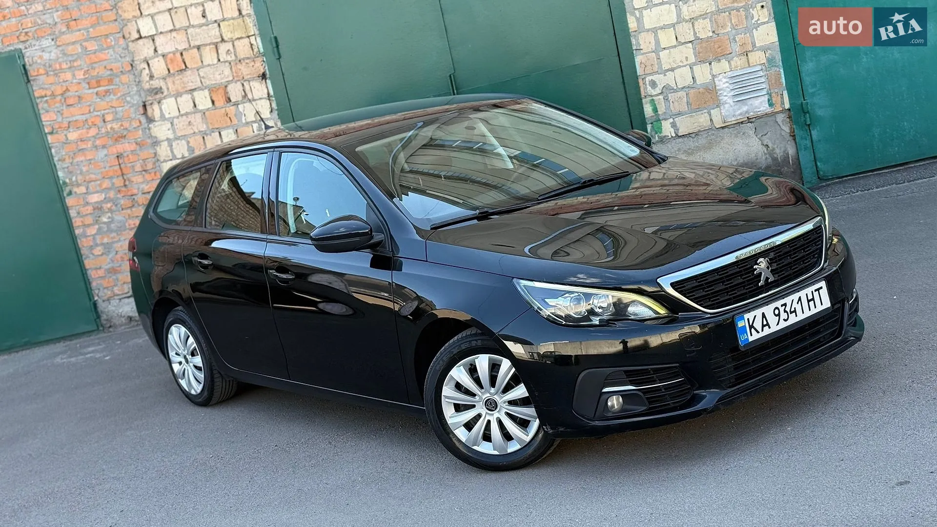 2017 Peugeot 308 - фото 1