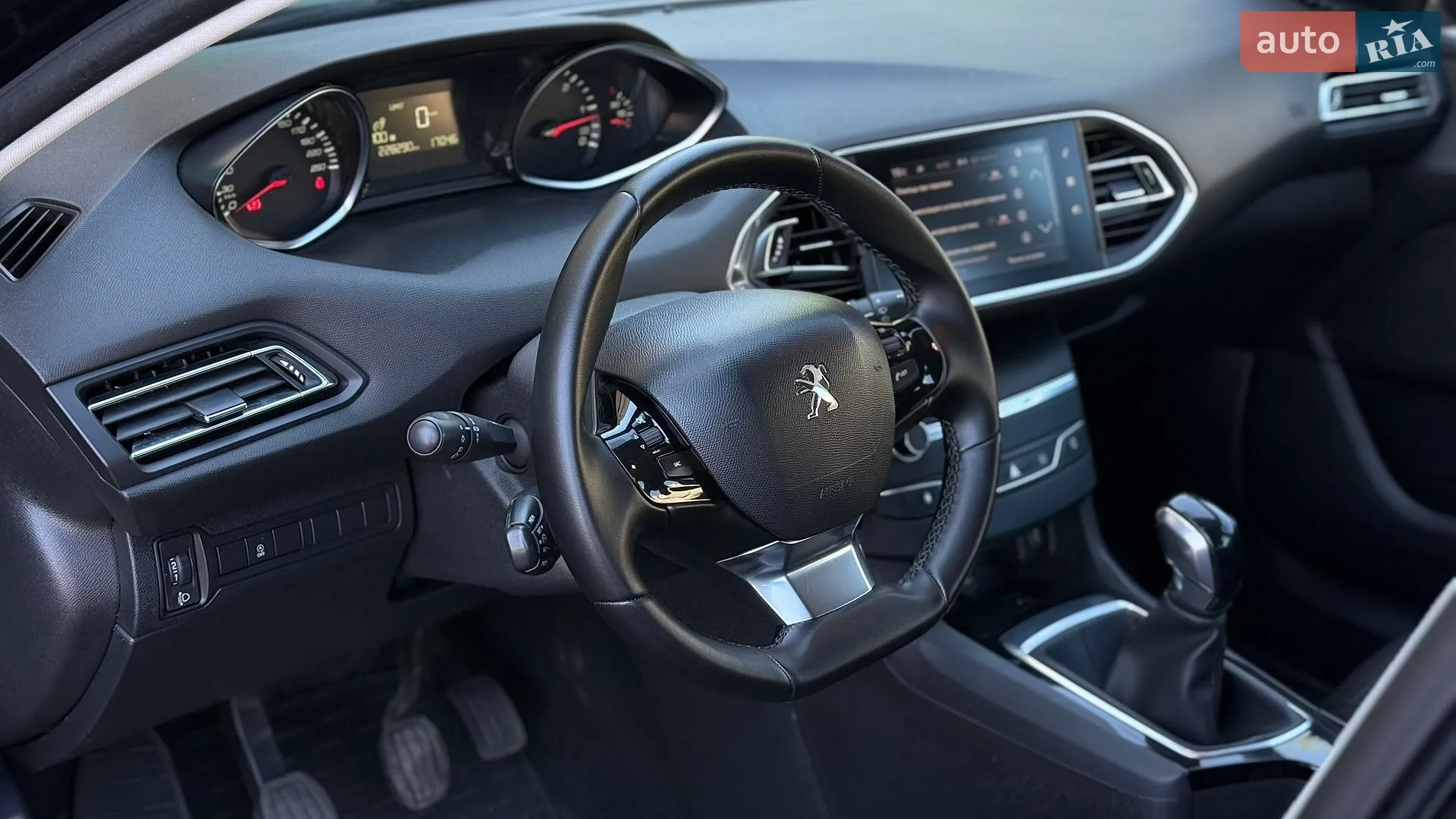 2017 Peugeot 308 - мініатюра 13
