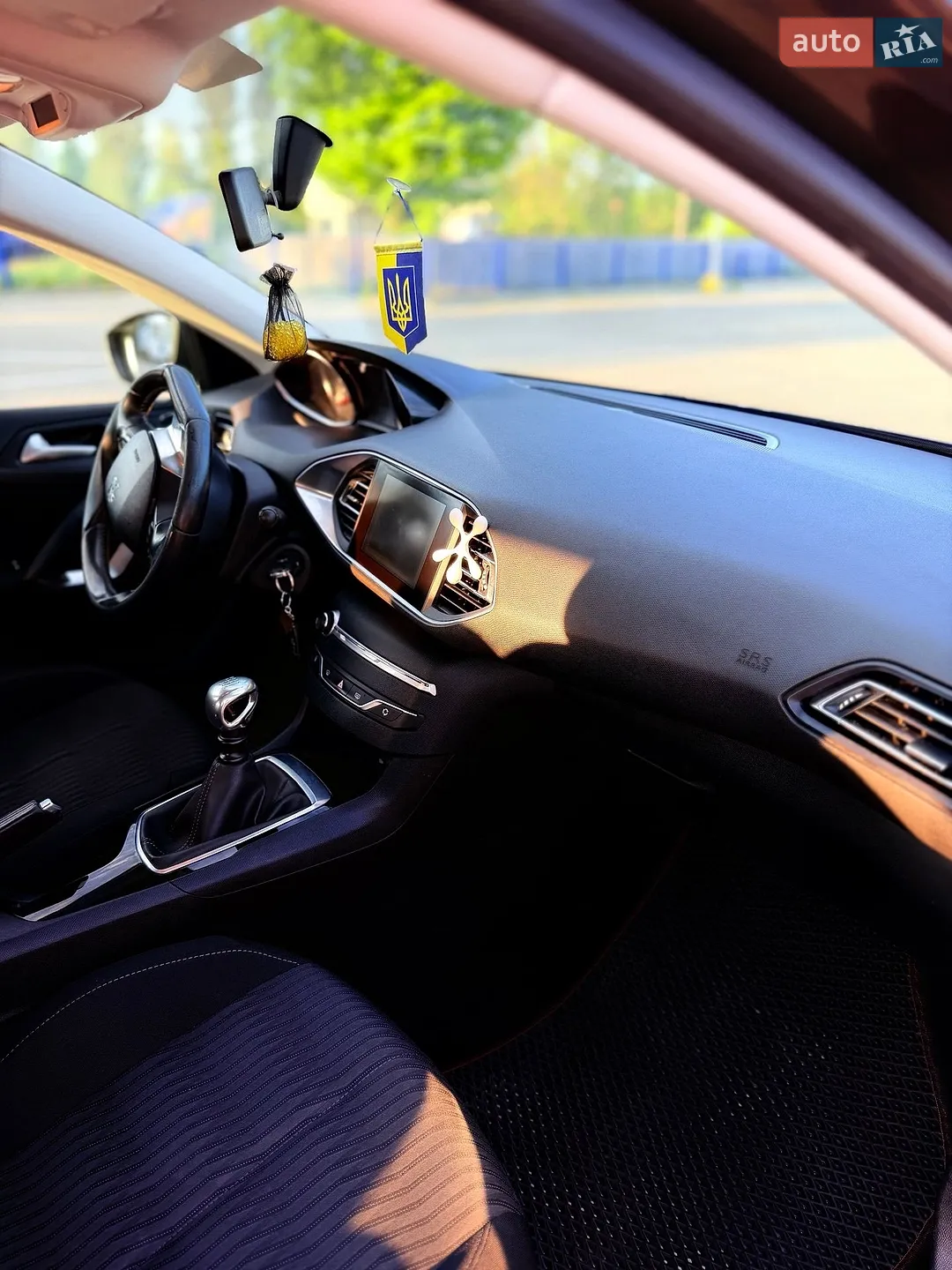 2015 Peugeot 308 - мініатюра 29