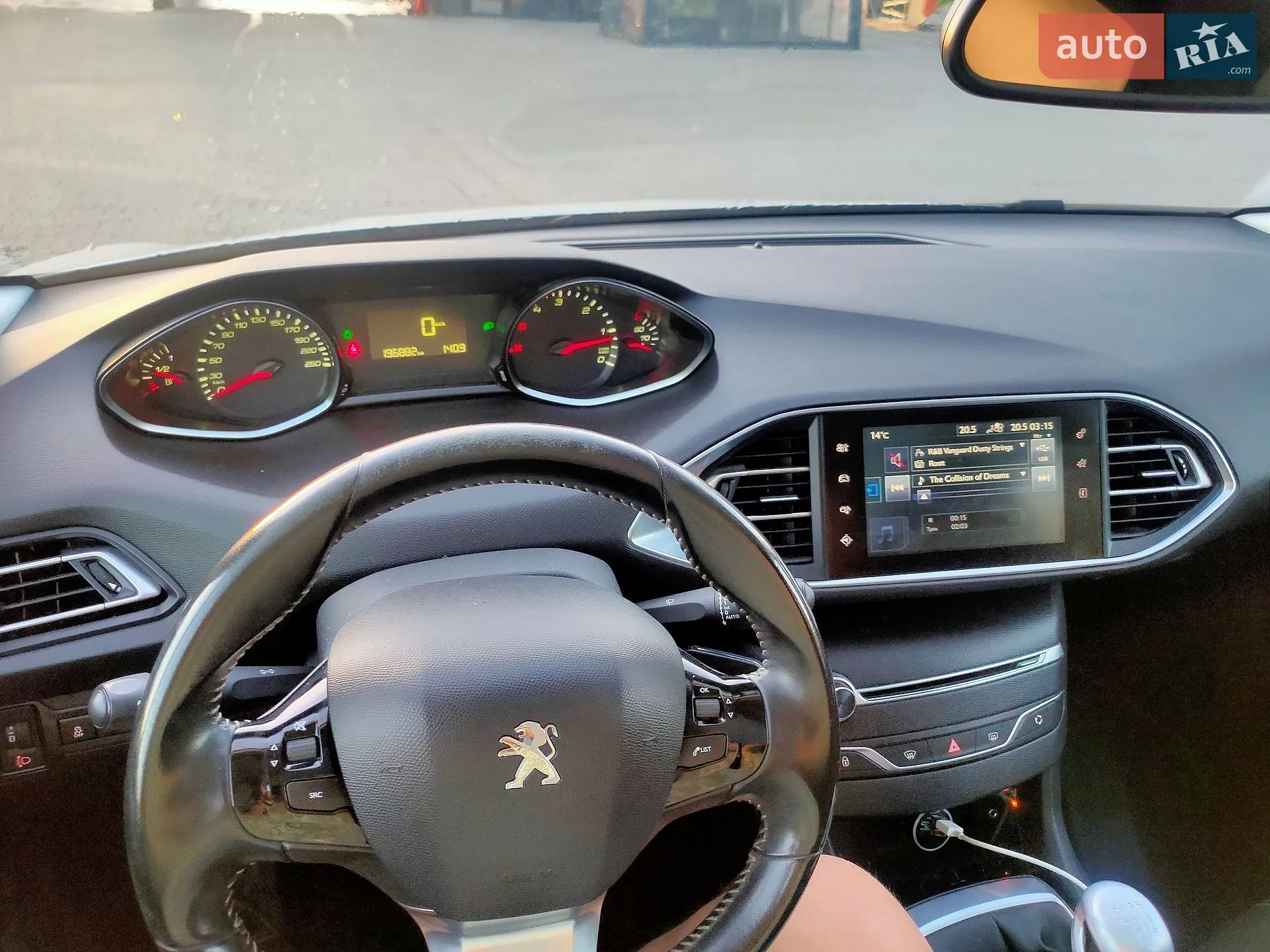 2015 Peugeot 308 - мініатюра 15
