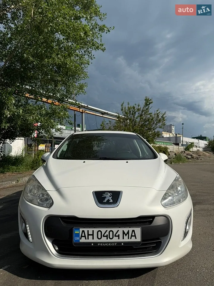 2011 Peugeot 308 - мініатюра 17