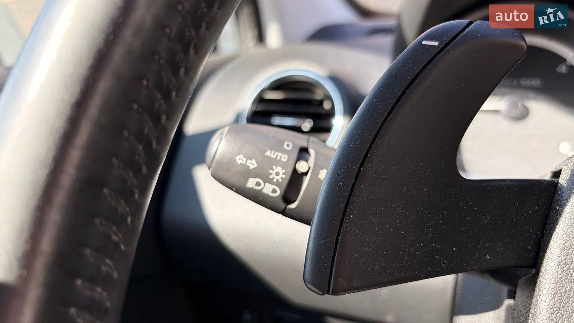 2013 Peugeot 308 - мініатюра 17