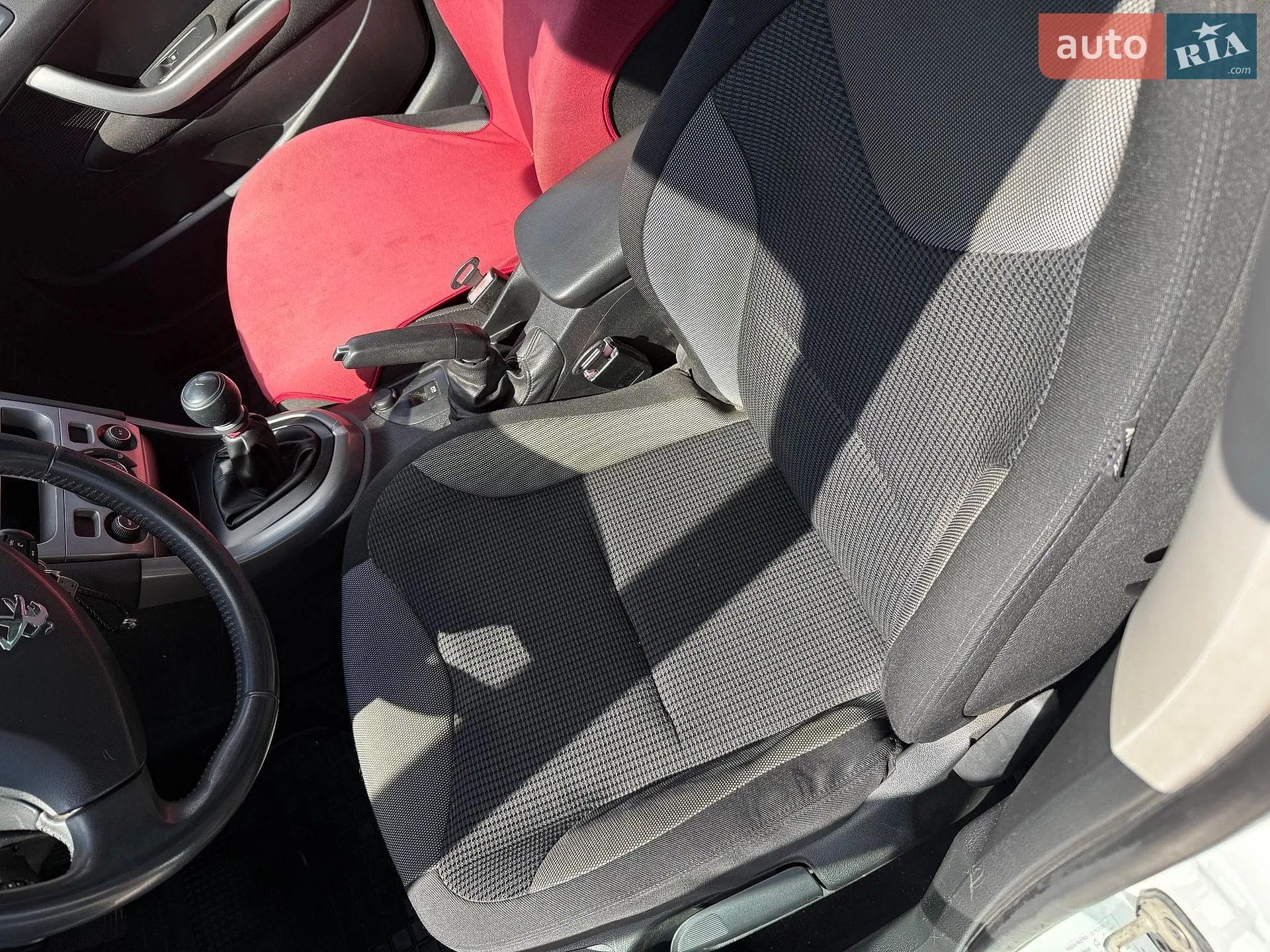 2012 Peugeot 308 - мініатюра 15
