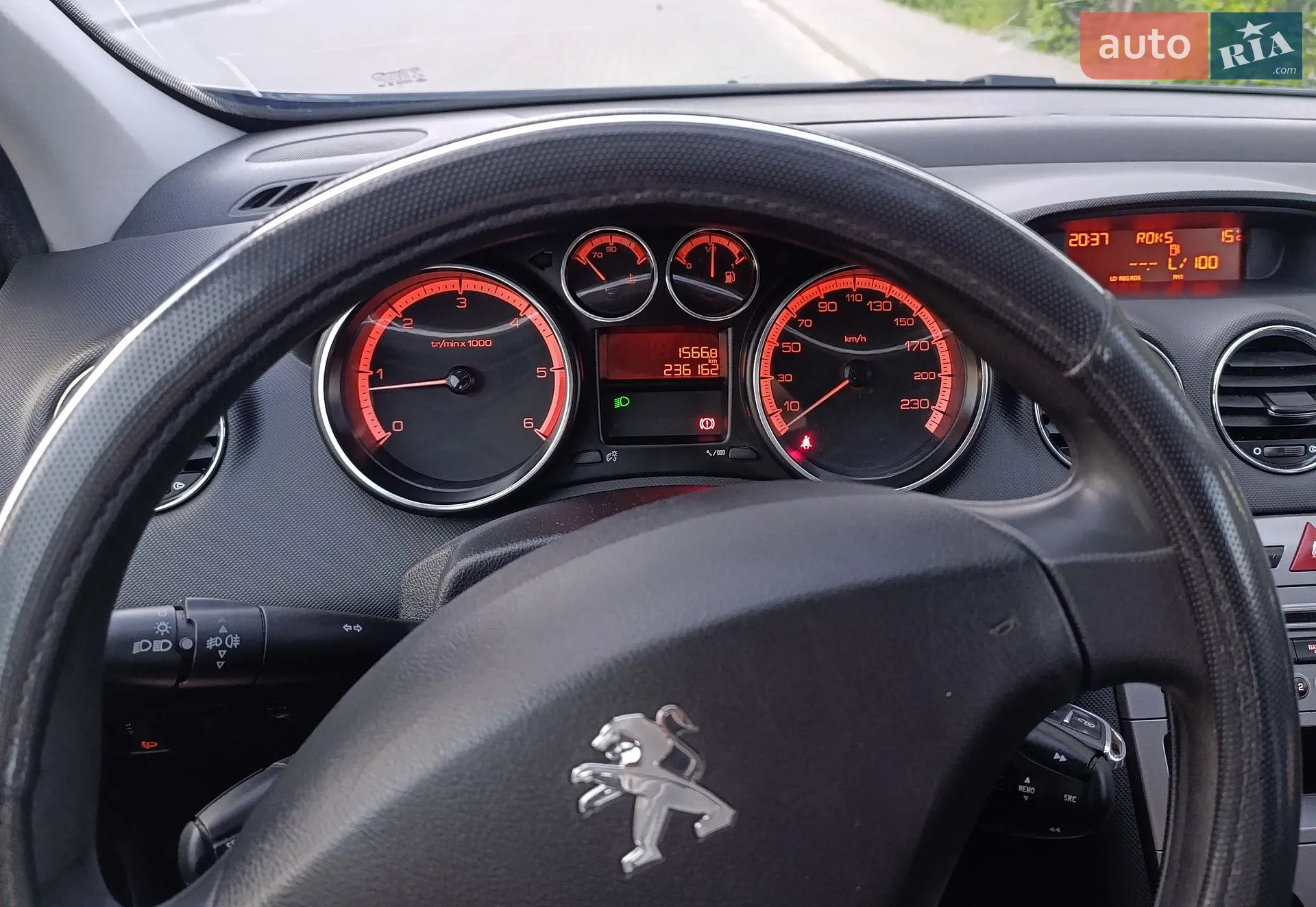 2012 Peugeot 308 - мініатюра 23