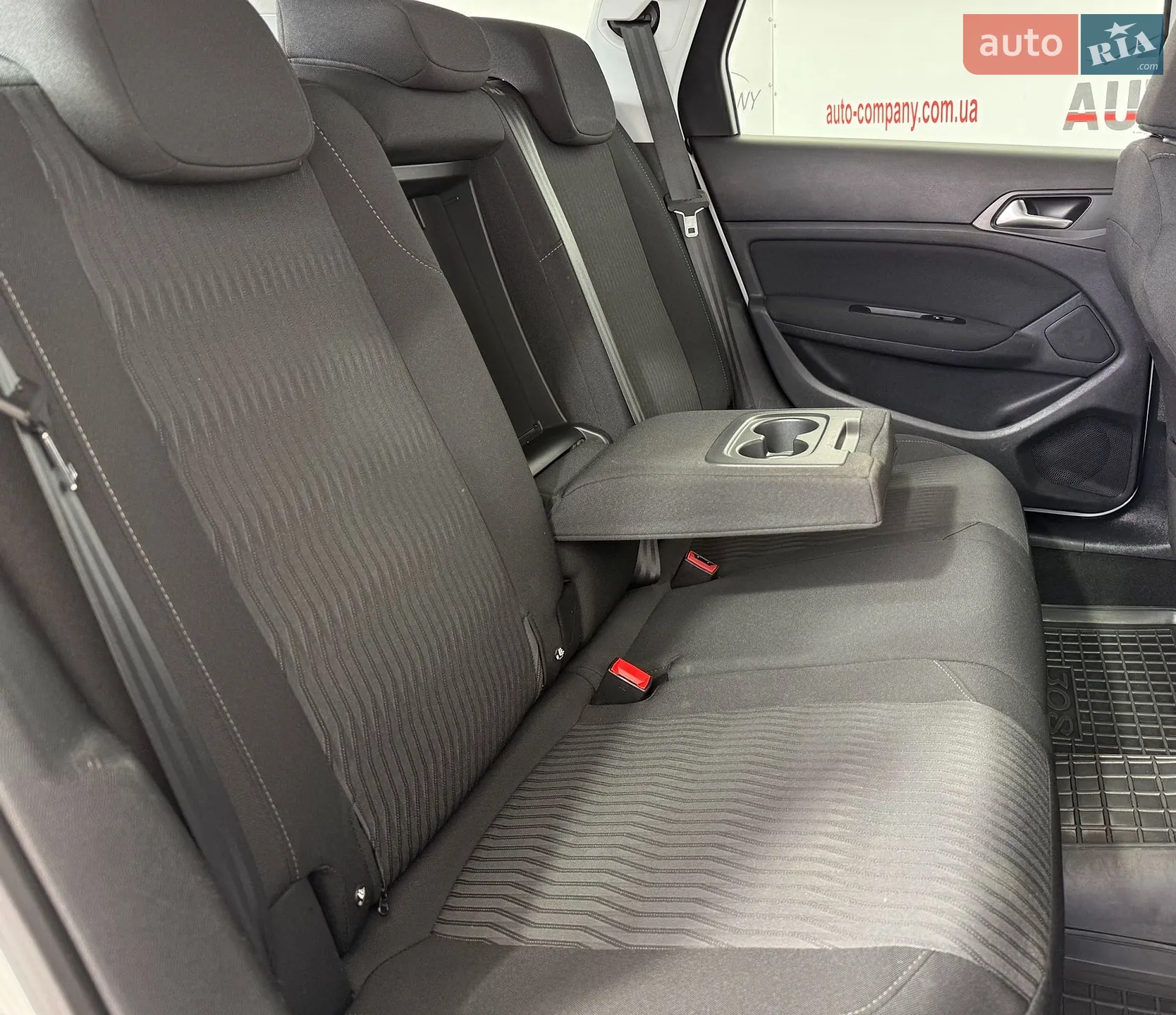 2015 Peugeot 308 - мініатюра 10