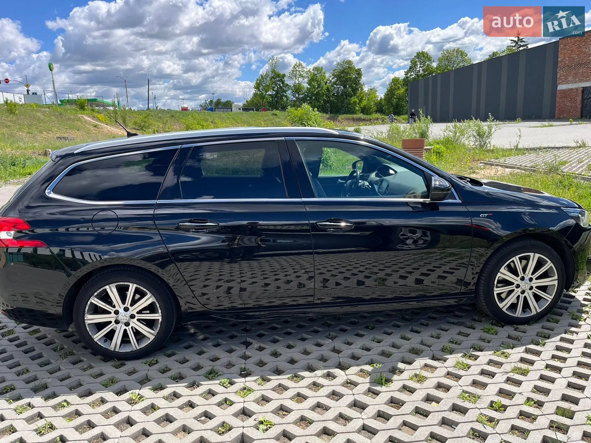 2015 Peugeot 308 - мініатюра 9