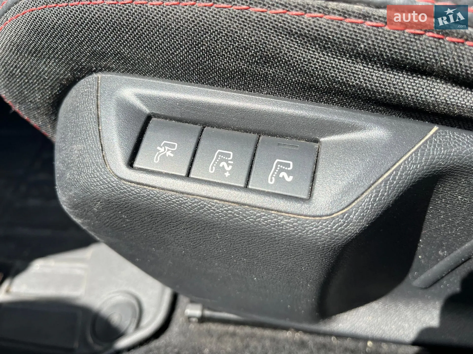 2015 Peugeot 308 - мініатюра 19