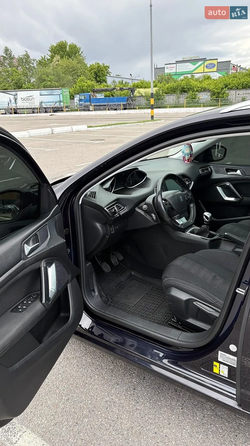 2015 Peugeot 308 - мініатюра 14
