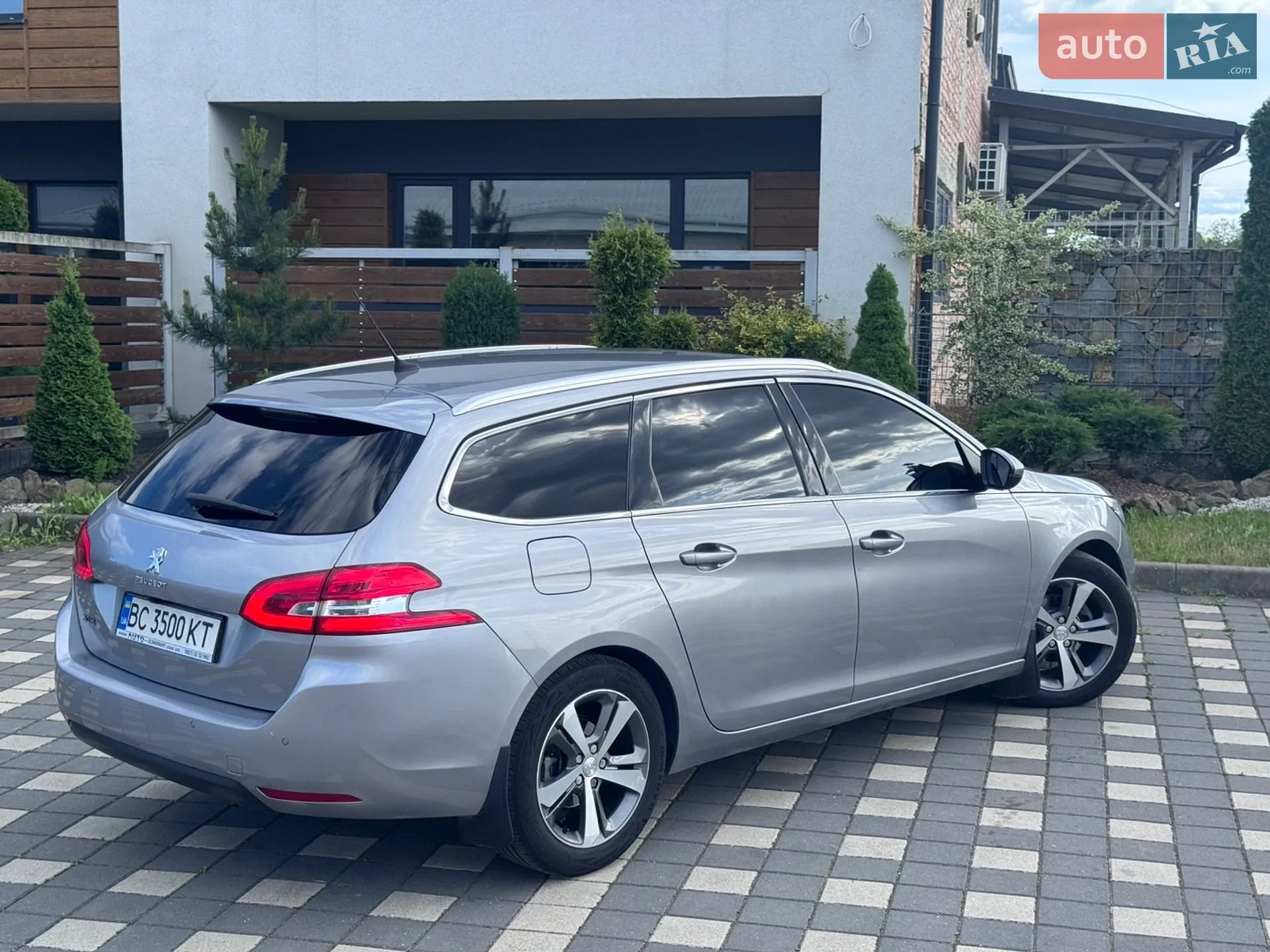 2017 Peugeot 308 - мініатюра 13