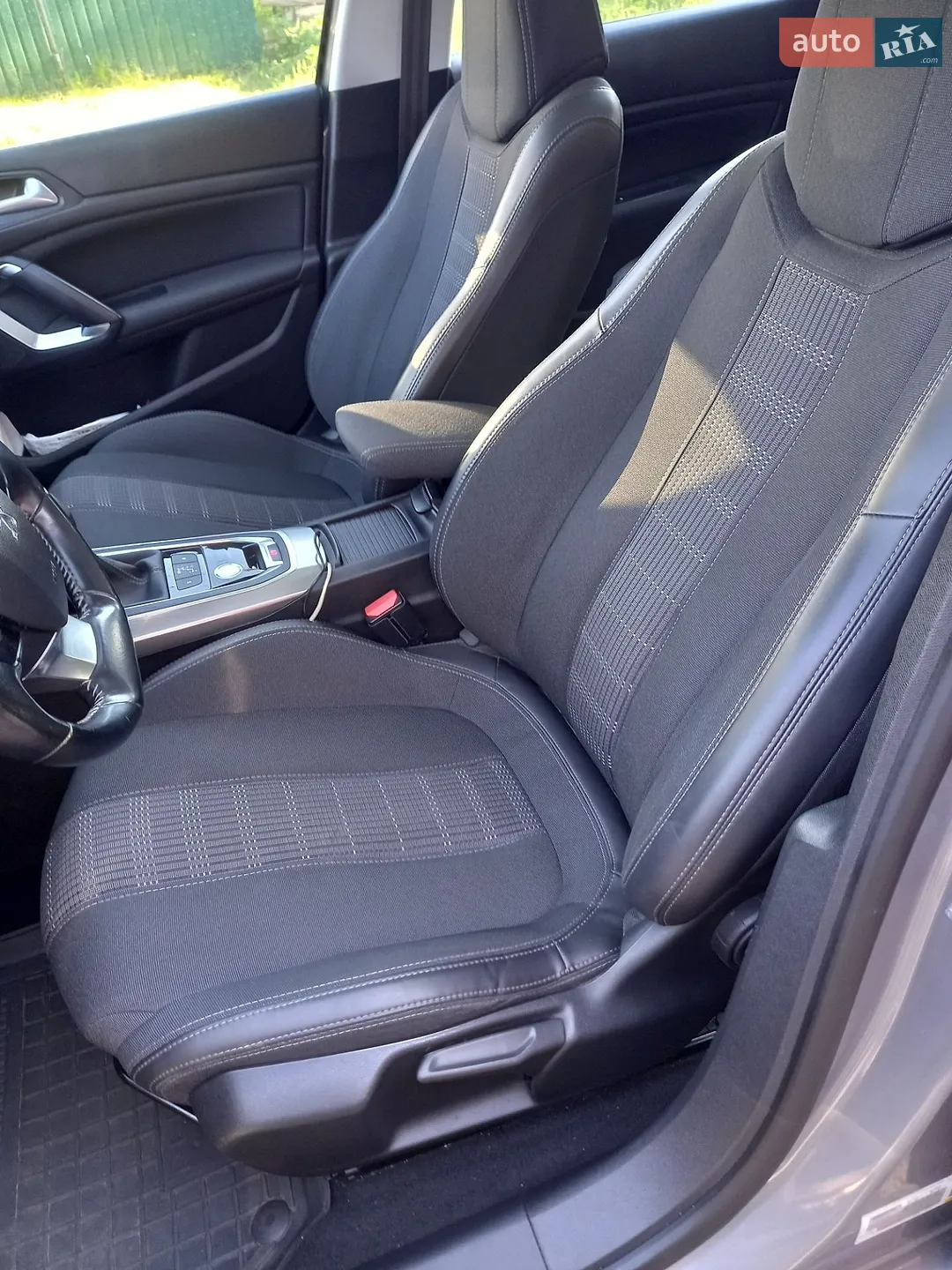 2017 Peugeot 308 - мініатюра 14
