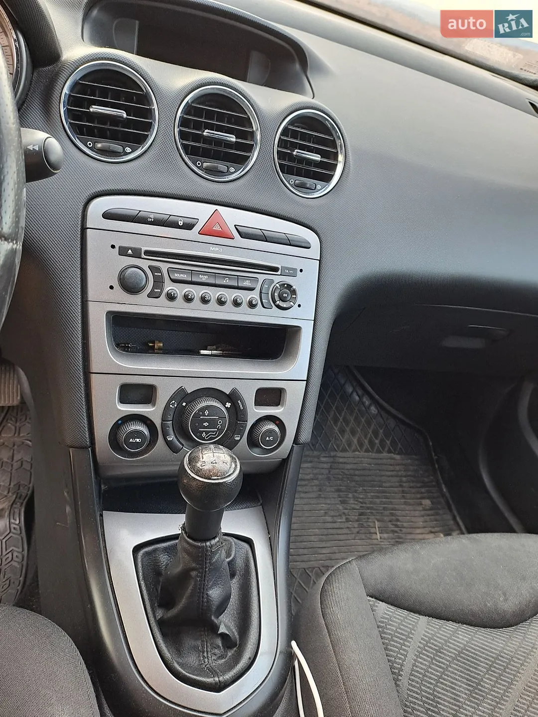 2010 Peugeot 308 - мініатюра 9