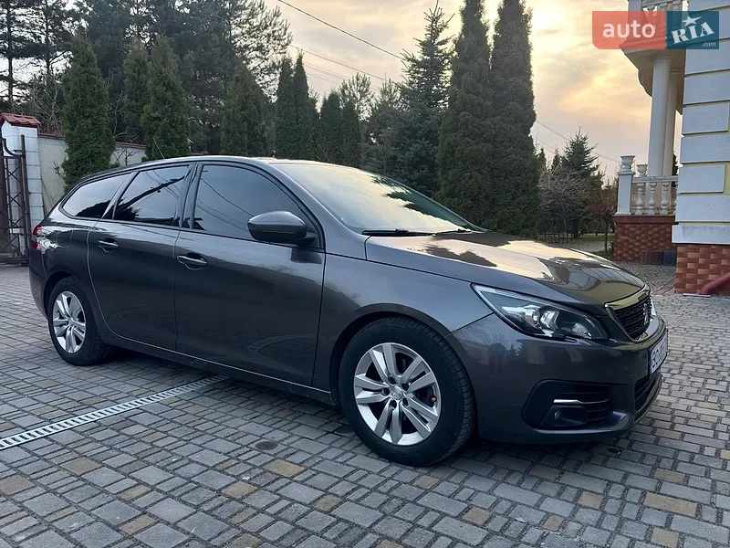 Peugeot 308 2017