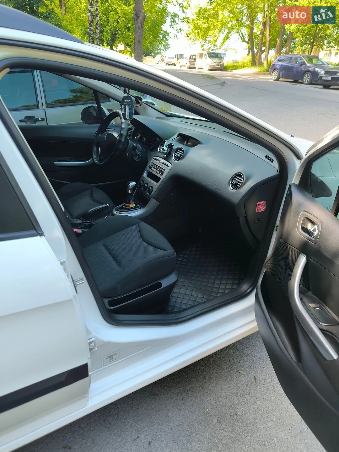 2012 Peugeot 308 - мініатюра 7