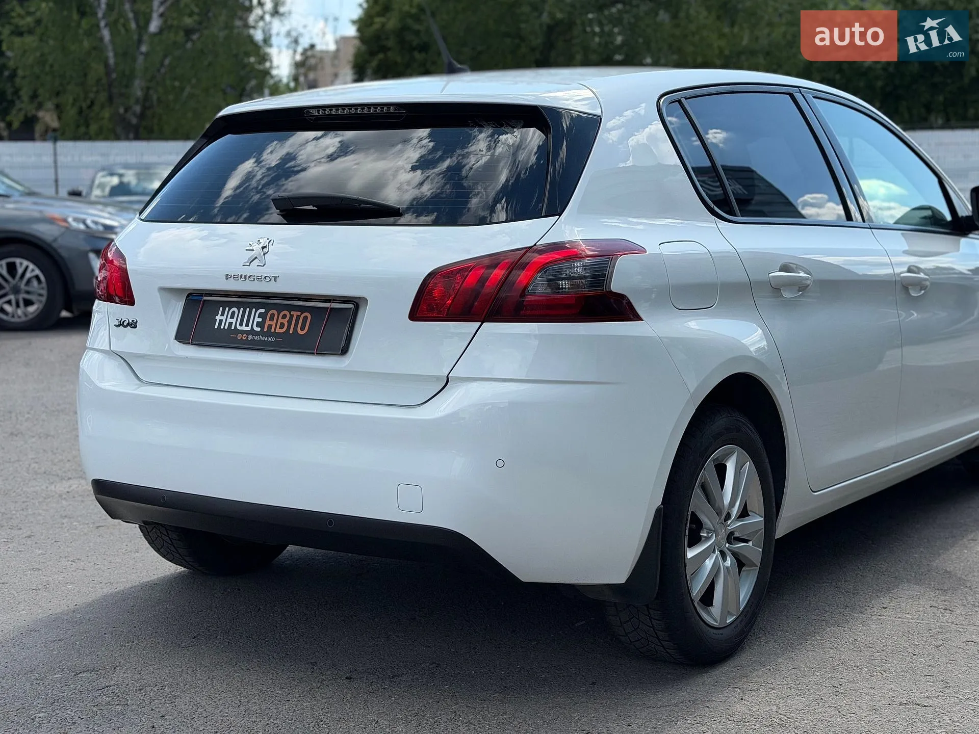 2017 Peugeot 308 - мініатюра 15