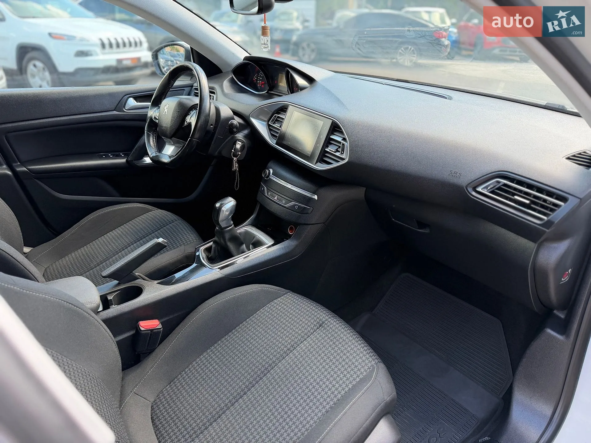 2017 Peugeot 308 - мініатюра 28