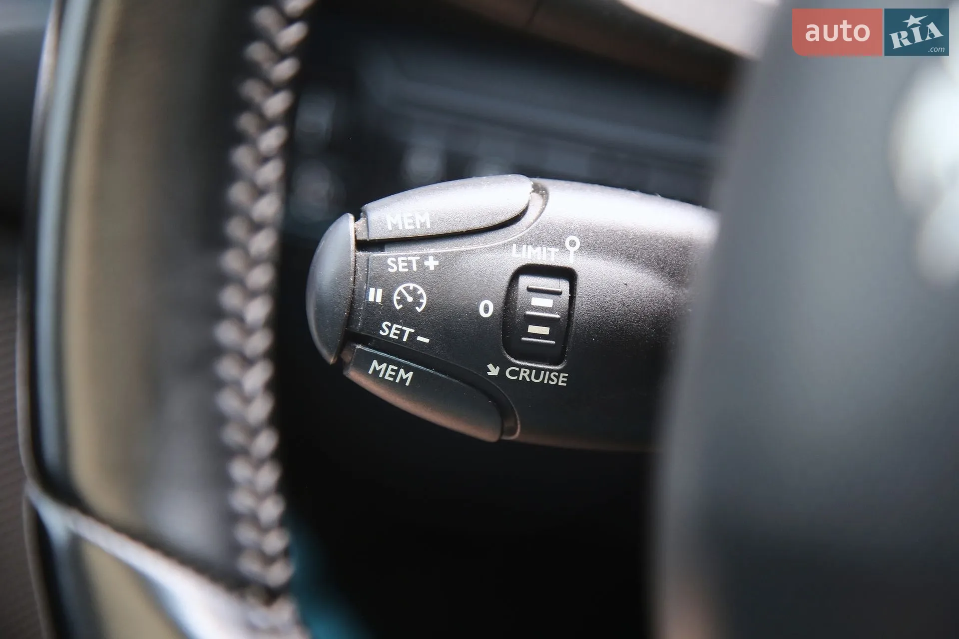 2015 Peugeot 308 - мініатюра 21