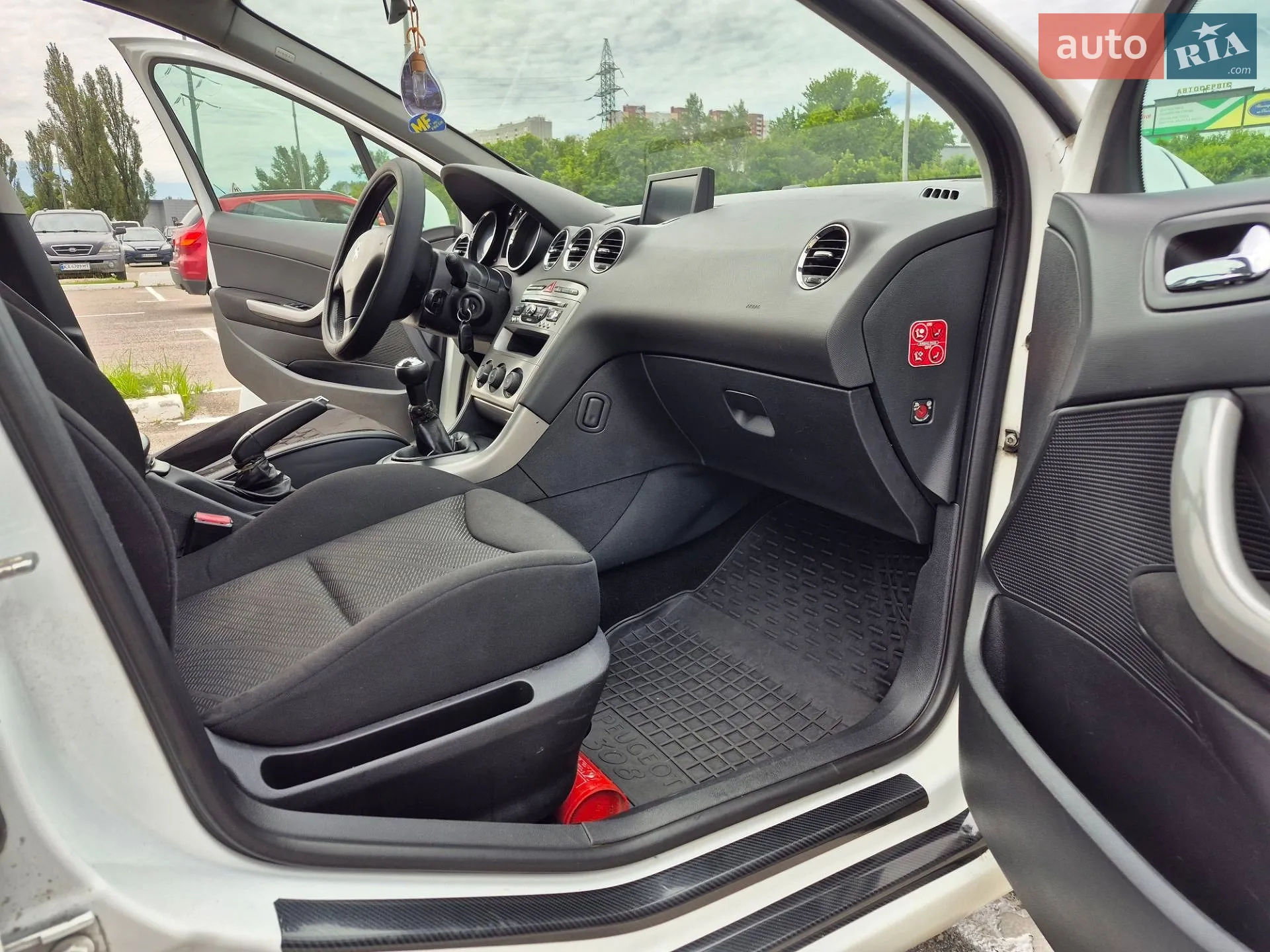 2013 Peugeot 308 - мініатюра 15