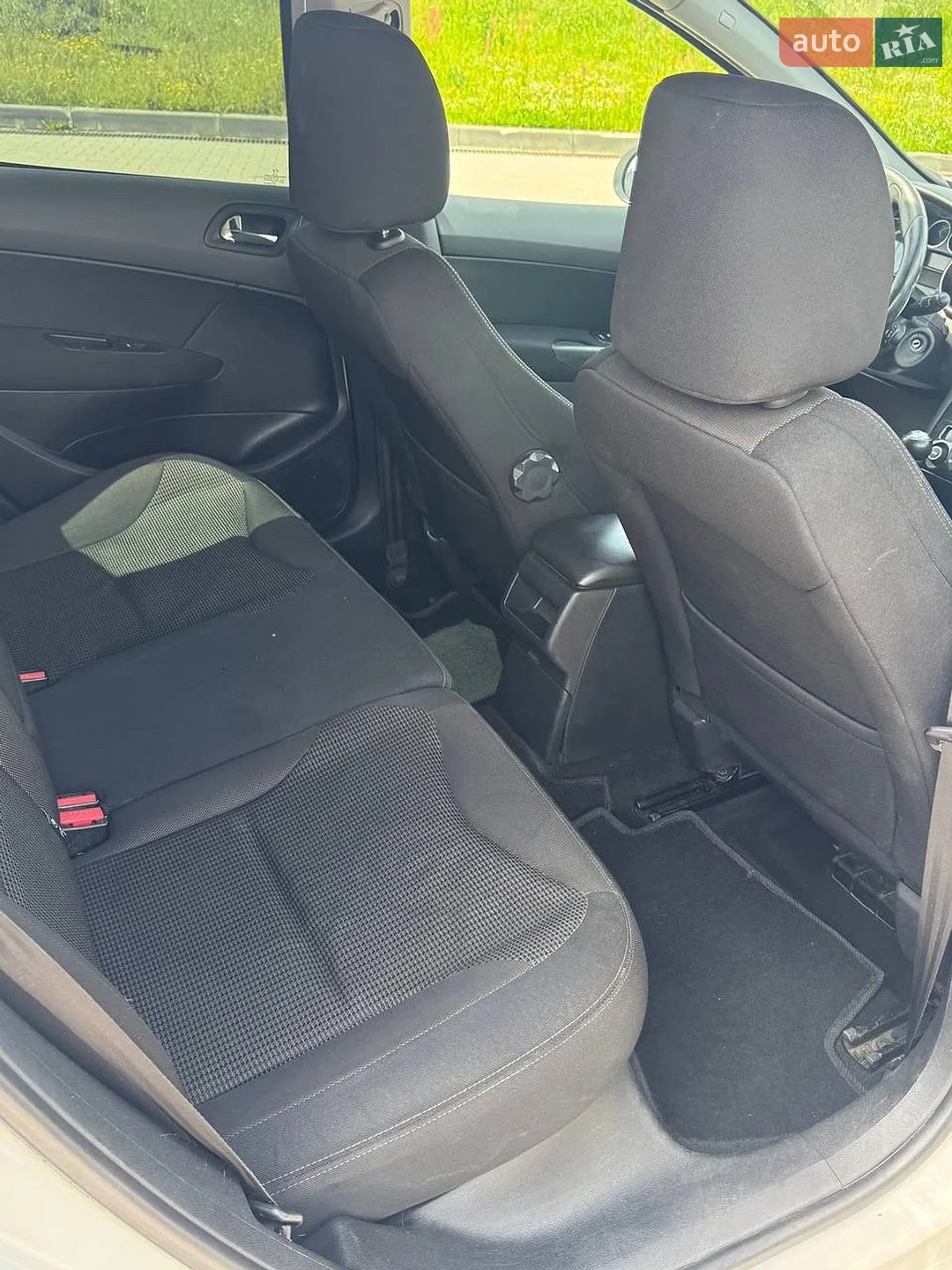 2013 Peugeot 308 - мініатюра 11