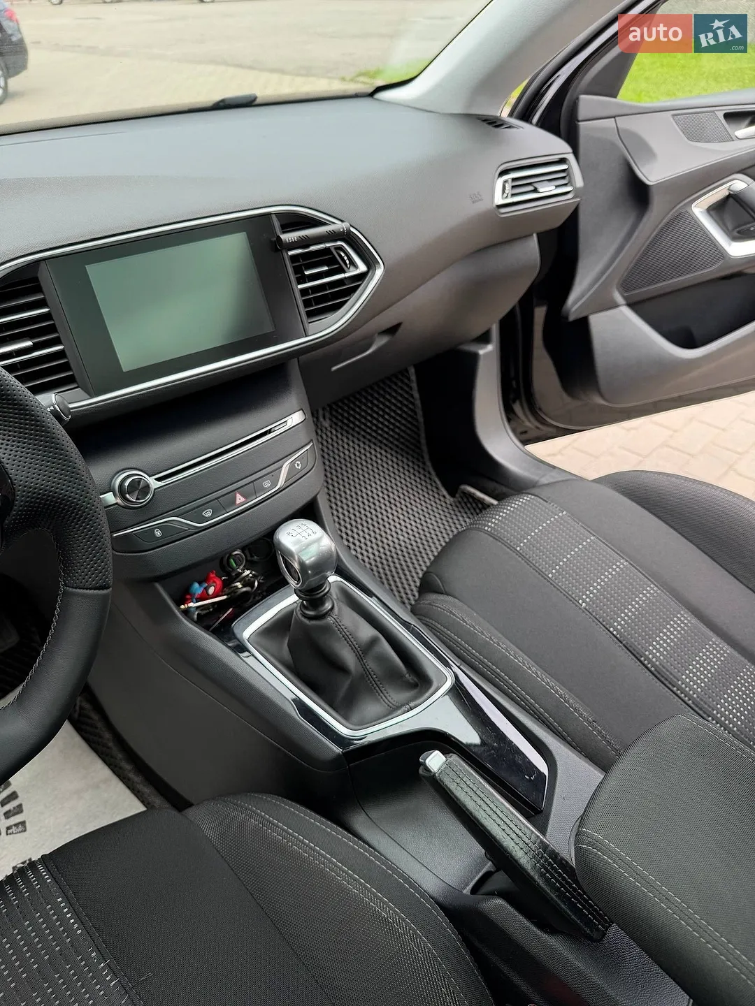 2015 Peugeot 308 - мініатюра 22