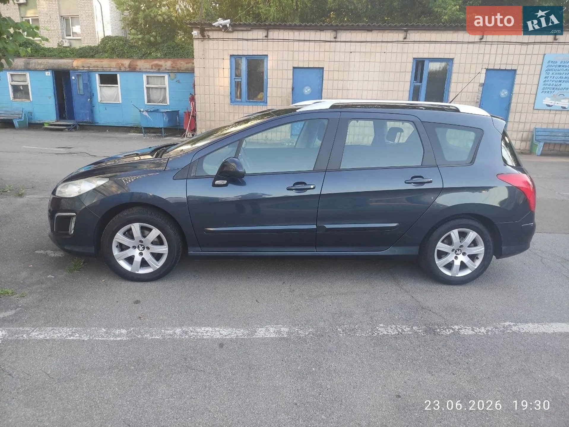 2011 Peugeot 308 - мініатюра 2